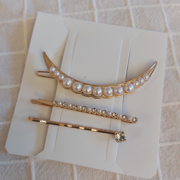 Hair clips - Picture 2 of 2